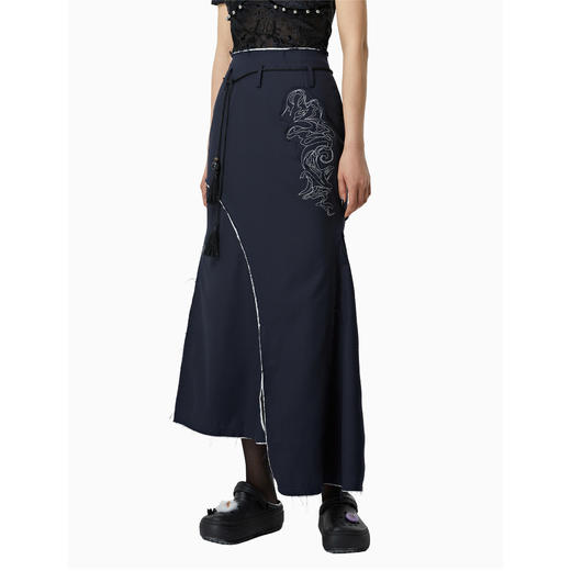 FIRSTFLOOR手绘绣花磨破毛边鱼尾裙高腰修身喇叭原创分割线设计 商品图1