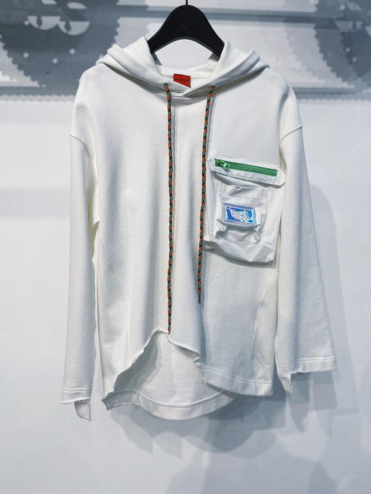 DEC B112363187 结构剪裁立体袋装饰帽衫卫衣 商品图1