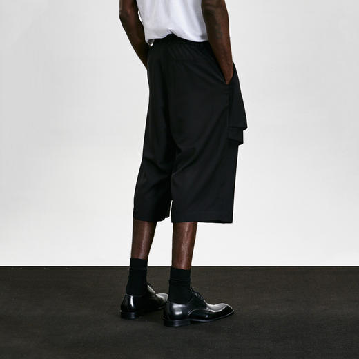 Unawares. SS20 武士裁片口袋八分裤 商品图3
