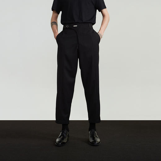 Unawares.FW20 军事扣收腰系统九分西裤 商品图1