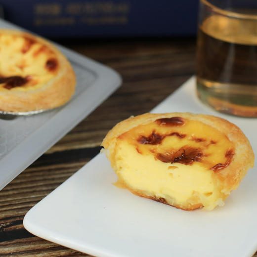 限时赠流沙包1包【好吃的不得了的蛋挞】乔拜恩五星酒店蛋挞  手工制作 口感酥脆 只需加热 就能享受五星级的味道 商品图2