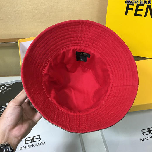 Fendi芬迪 爆款 FF提花渔夫帽 商品图6
