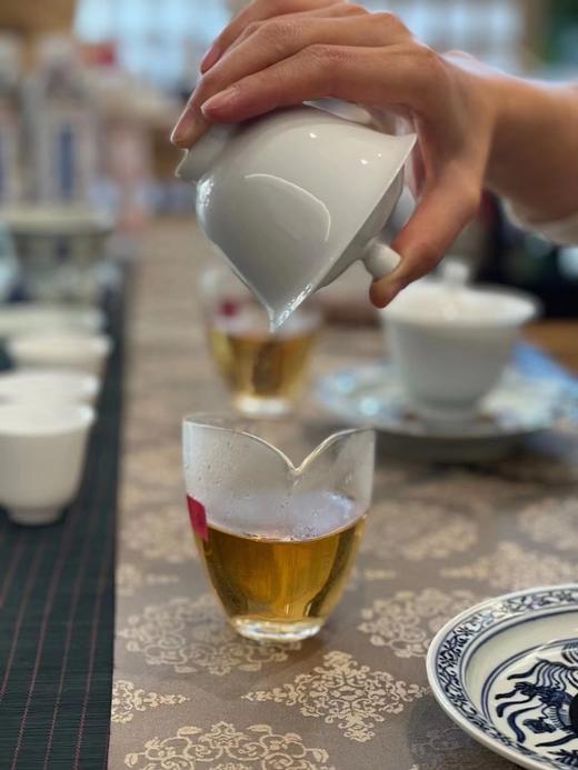 福鼎白茶 小城之春 2010年原料 特级白牡丹 蜜韵 50g/盒 商品图3