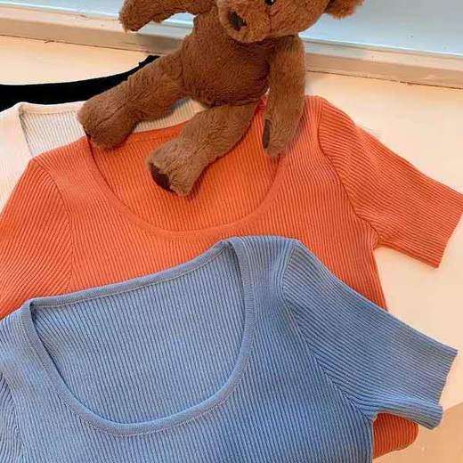 SSEMMY【洋气显瘦，1件穿3季！】超显质感冰丝针织衫，只需1秒，穿出女人味！修身百搭上衣短袖T恤，春夏季超显气质纯色打底衫，ins爆款超热卖 商品图4