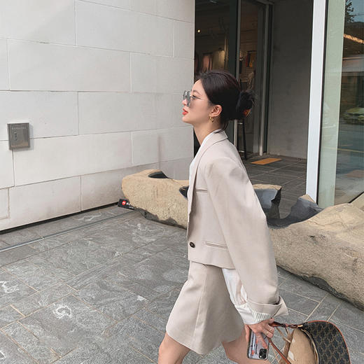 金蘑菇菇 【城市系列 宝藏西装合集】复古宽松廓形西装外套女春 商品图3