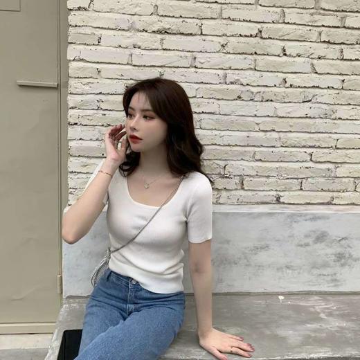 SSEMMY【洋气显瘦，1件穿3季！】超显质感冰丝针织衫，只需1秒，穿出女人味！修身百搭上衣短袖T恤，春夏季超显气质纯色打底衫，ins爆款超热卖 商品图3