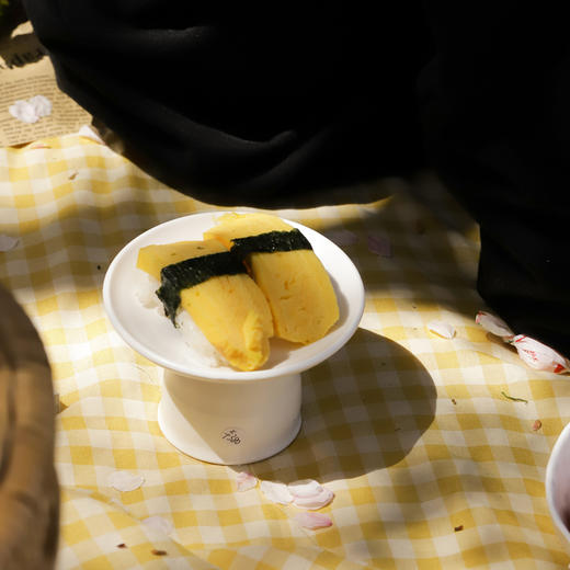 中国 花鸦 甜白釉青花 日用食器 小碟 双耳碗 高足盘 花朵碗 汤碗 商品图4