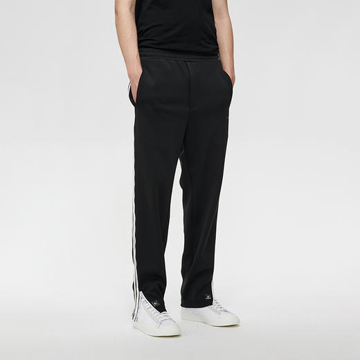 Unawares SS21 不对称条纹镶嵌LOGO印花运动长裤 商品图1