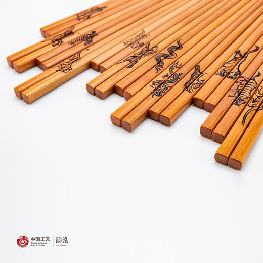 传统工艺雕刻十二生肖礼盒装 商品图5