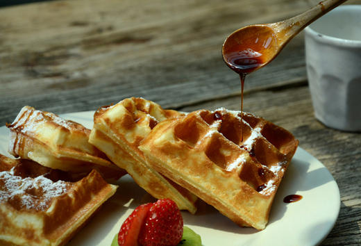 【梨子哥的秋梨膏&棒棒糖】原料单纯，仅用鲜梨和古法老冰糖！无寒凉中药，鲜梨种植零污染零农残 商品图4