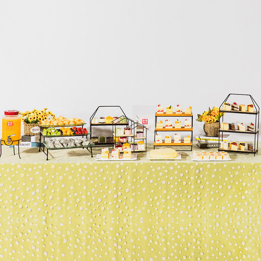 【企业茶歇甜品台】花样甜品，免费摆台，盛宴定制，高端大气，仪式满满！适合20-120人左右食用。需提前2天预约（中山） 商品图8