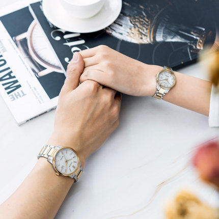 西铁城官方正品不锈钢间玫瑰金色日期显示光动能女表EW2596-89A 商品图3