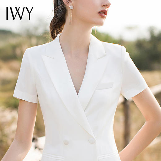 IWY/气质白色短袖连衣裙女高端职业装双排扣商务正装显瘦通勤西装套裙Q12096+YD-096 商品图4