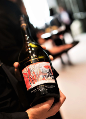 庞狄莎-赵无极勃艮第夜丘村庄干红2010 Pont des Arts Zao Wou-Ki Côte de Nuits-Villages（送单支礼盒）