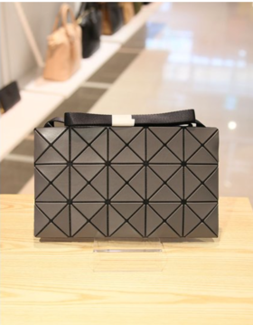 奥莱BAO BAO Bao Bao朗讯哑光斜挎包（BB06-AG687 / 14）JPY带授权招加盟代理