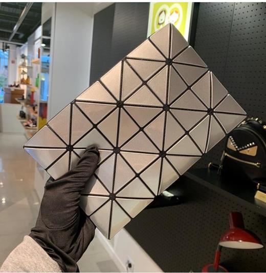 奥莱BAO BAO Bao Bao银色银袋（BB06-AG055 / 91）JPY带授权招加盟代理 商品图1