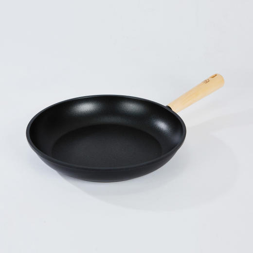 [现代住宅] 新款 省油的感应钛涂层 平底锅 煎锅 30CMJPY带授权招加盟代理 商品图1