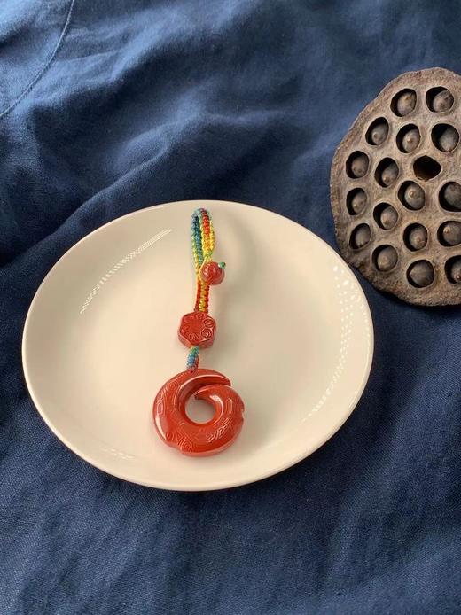 帝王砂仿古型博古纹手编彩绳钥匙坠 饰品美物 商品图5