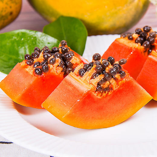 云南版纳红心木瓜  果园现摘现发   果肉细腻，嫩滑甜蜜  还可以搭配酸奶，牛奶食用   7-8成熟的木瓜可煲汤/做成银耳羹 商品图6