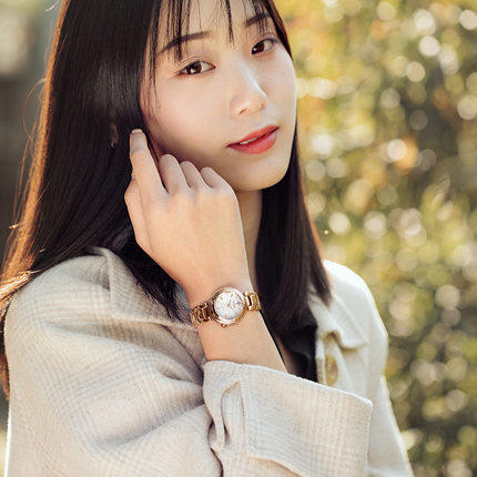 西铁城日本官方正品镶钻不锈钢镀樱花粉色光动能女表EM0583-84A 商品图3