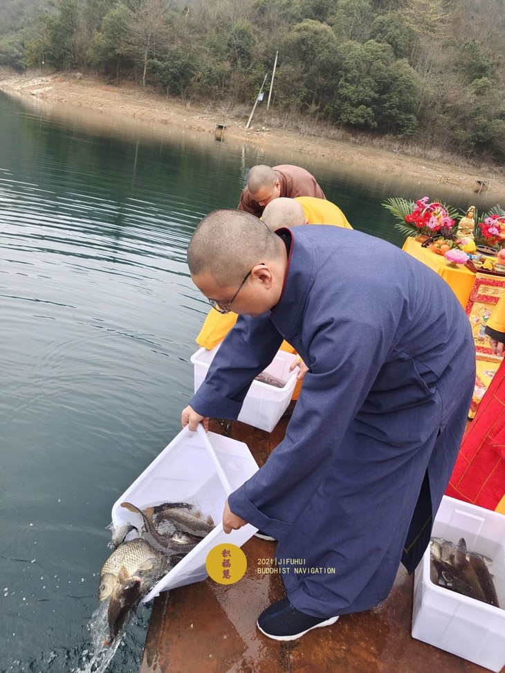 ��������������������ڷ������ޣ���Բ����