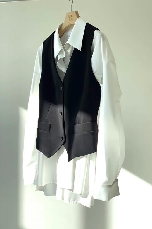 Semplicita | U00 无领西装双扣马甲 [  白/ 黑藏青 ] 商品图6