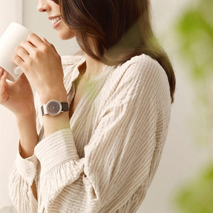 西铁城日本官方正品时尚简约设计舒博钛钻石镶嵌光动能女表EG7072-19X 商品图2