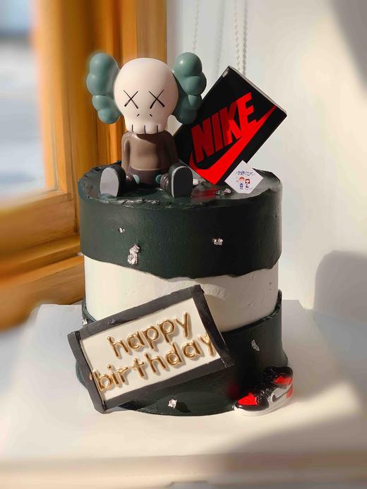 kaws潮牌正常高度奶油蛋糕 下单前请仔细阅读商品详情 商品图1