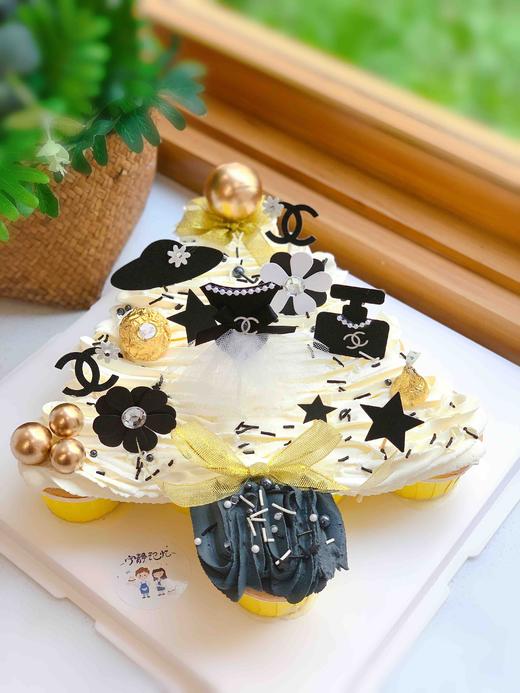 许愿树13个奶油纸杯 下单前请仔细阅读商品详情 商品图0