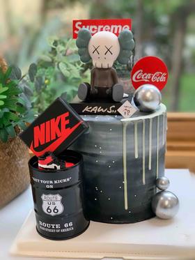 kaws潮牌奶油蛋糕正常高度 下单前请仔细阅读商品详情