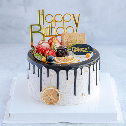 牛奶奶油蛋糕 巧克力围边小清新蛋糕 饼干草莓费列罗 牛奶奶油蛋糕15 大理同城送 商品图0