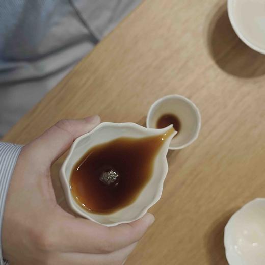 清如许优选｜霜白 瓜棱公道杯 分茶器 商品图3