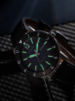 西铁城日本官方正品皮带不锈钢间BIP光动能蓝盘男表AW0077-19LB 商品图4