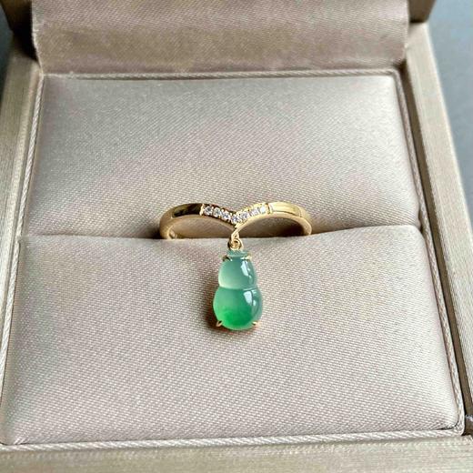 高冰种飘阳绿翡翠葫芦戒指18k黄金钻石镶嵌 商品图2