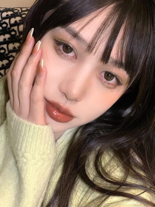 醋醋汁儿同款 HYMORA  美瞳 梨香褐 限价品牌 不使用任何优惠券哦 请各位宝宝谅解  0/525/575-900缺货 可以预定早定早发确保有货 现货直接发每单送一瓶护理液 商品图5