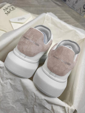 Alexander McQueen新色-浅粉石头纹