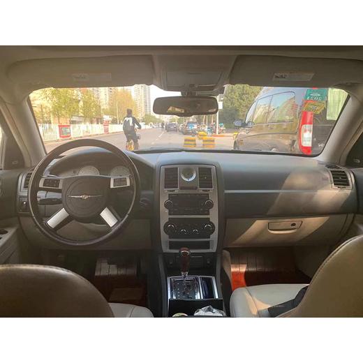 【月租-北京】克莱斯勒 300C 2.7L 豪华领航版 商品图6