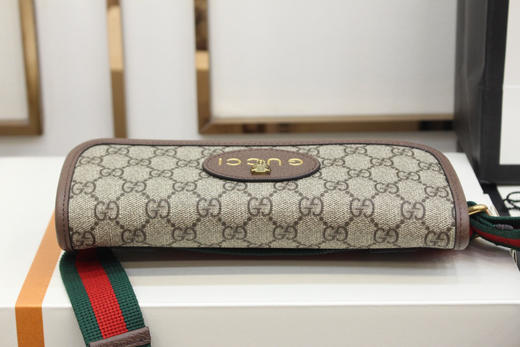 GG经典爆款虎头胸包（原厂皮） 商品图3