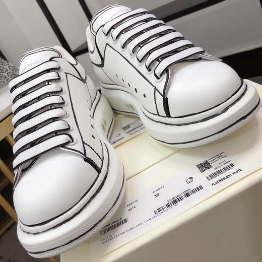 Alexander McQueen新色-白绘 商品图7