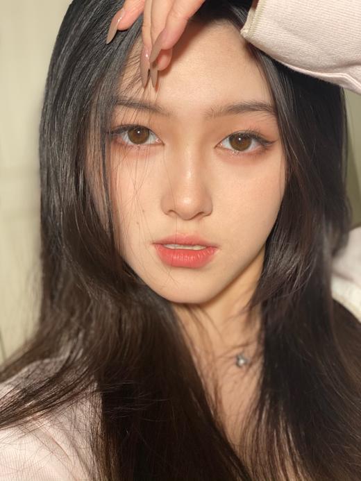 醋醋汁儿同款 HYMORA  美瞳 梨香褐 限价品牌 不使用任何优惠券哦 请各位宝宝谅解  0/525/575-900缺货 可以预定早定早发确保有货 现货直接发每单送一瓶护理液 商品图14