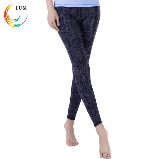 LUM015913露檬瑜伽服九分紧身瑜伽中裤运动裤跑步裤 商品图4