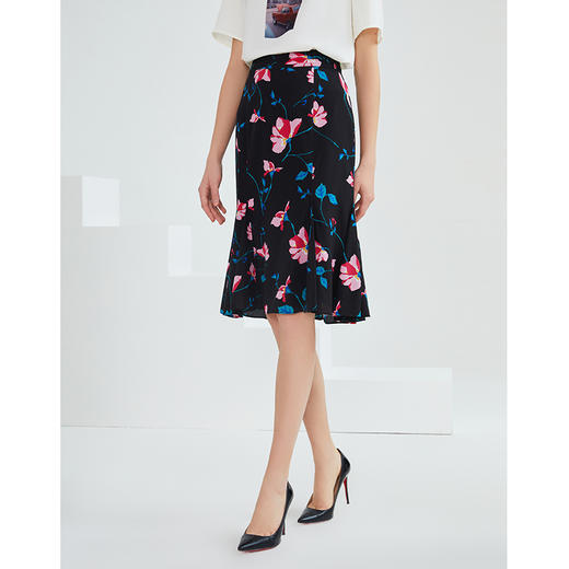 EITIE爱特爱夏季女装高腰文艺印花包臀半身裙5906611半裙 商品图6