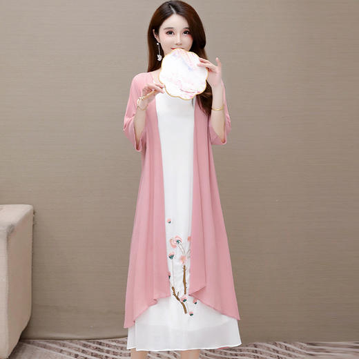 YWE  KED981927七分袖中长款外套气质绣花套裙 商品图4