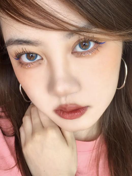 Peachcon 美瞳 活动合集【美娜灰/美娜棕/冰透茶棕/冰透茶灰/coco棕/镜光月灰/芝麻球/波子棕/水星蓝紫/水晶晶黑/蒙娜灰/丽莎褐/魔女雾灰/天使雾棕/月鹿黑/奶包巧/元气弹黑】 商品图10