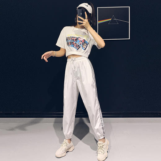 短款T恤夏新款黑色小款短袖古着感少女复古港味高腰露脐上衣 商品图2