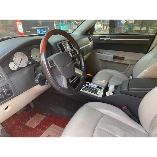 【月租-北京】克莱斯勒 300C 2.7L 豪华领航版 商品图7