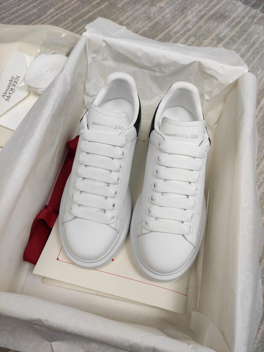 Alexander McQueen新色-黑色笑脸 商品图4