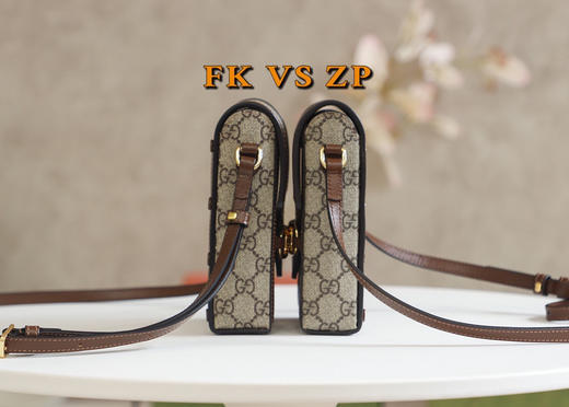 马衔扣 𝟭𝟵𝟱𝟱系列手机包（原厂皮） 商品图1