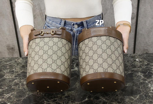 𝟭 𝟵 𝟱 𝟱马衔扣系列水桶包（原厂皮） 商品图3