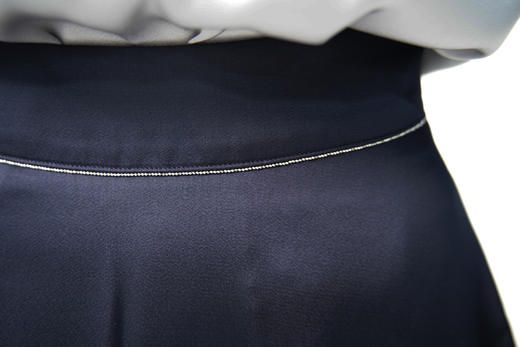 臣禾腰间钉珠半身裙9203030776（现货） 商品图4